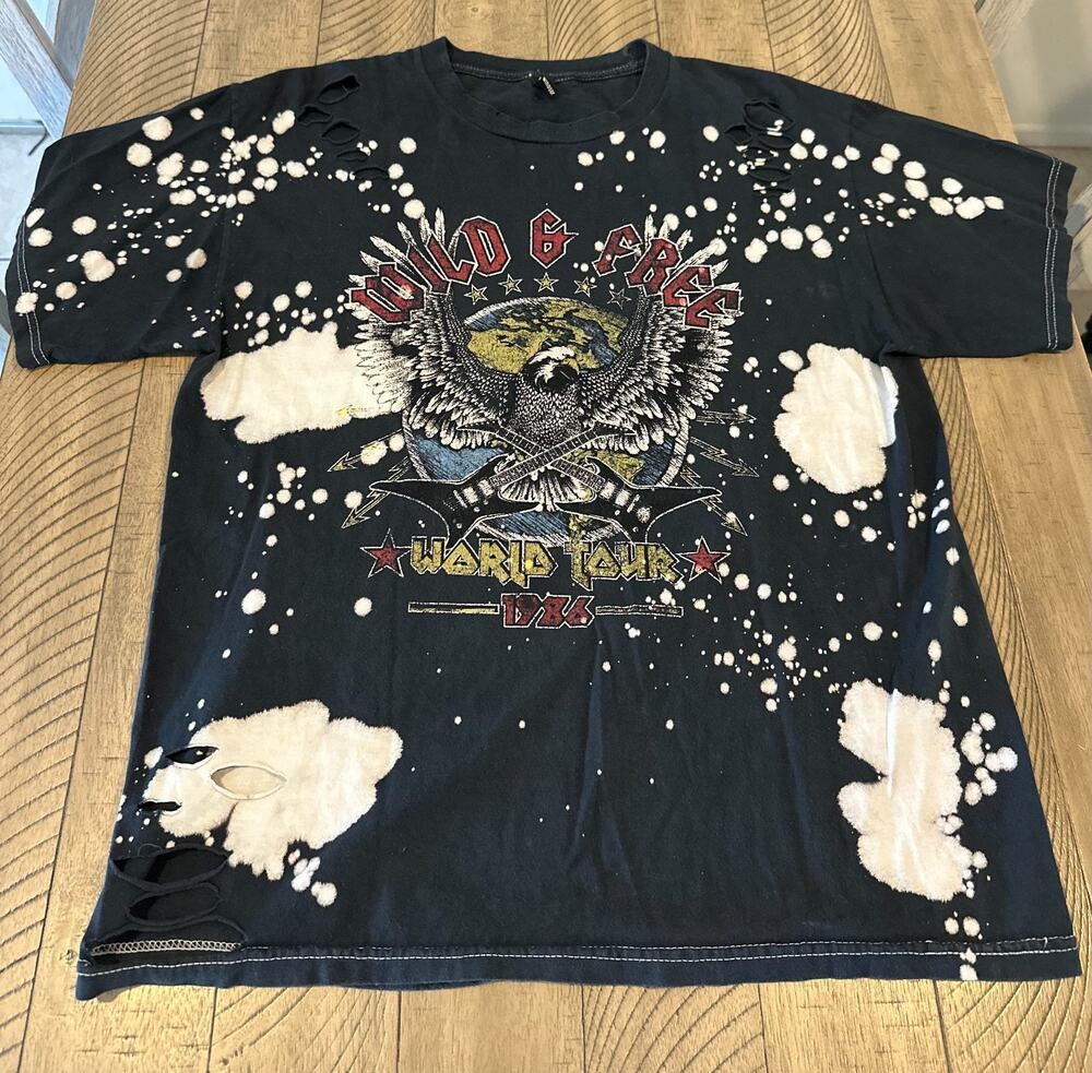 Windsor Wild & Free World Tour 1986 Graphic T-Shirt Distressed Bleach Black L